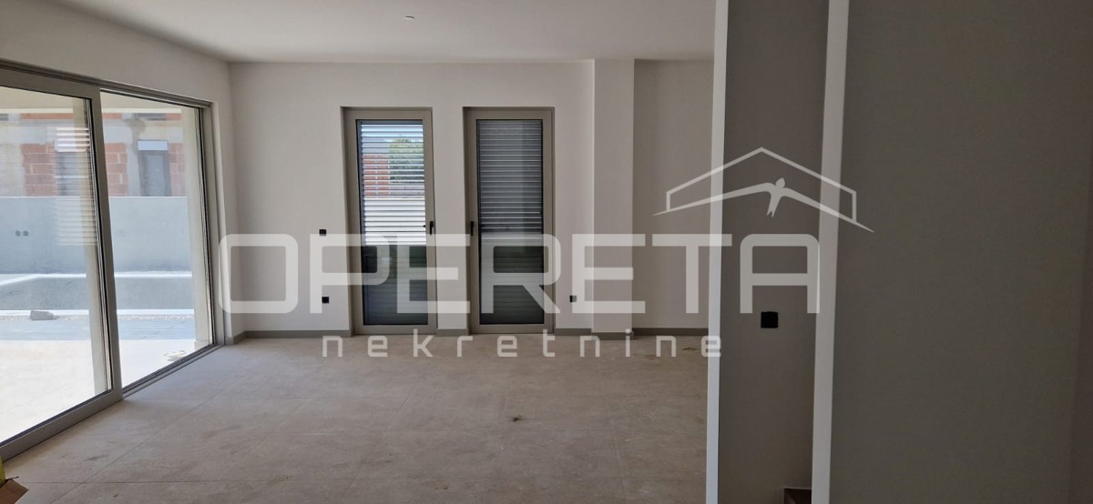 Nuova costruzione – villa di lusso con piscina, 239 m2, Mletak – Privlaka, Zara