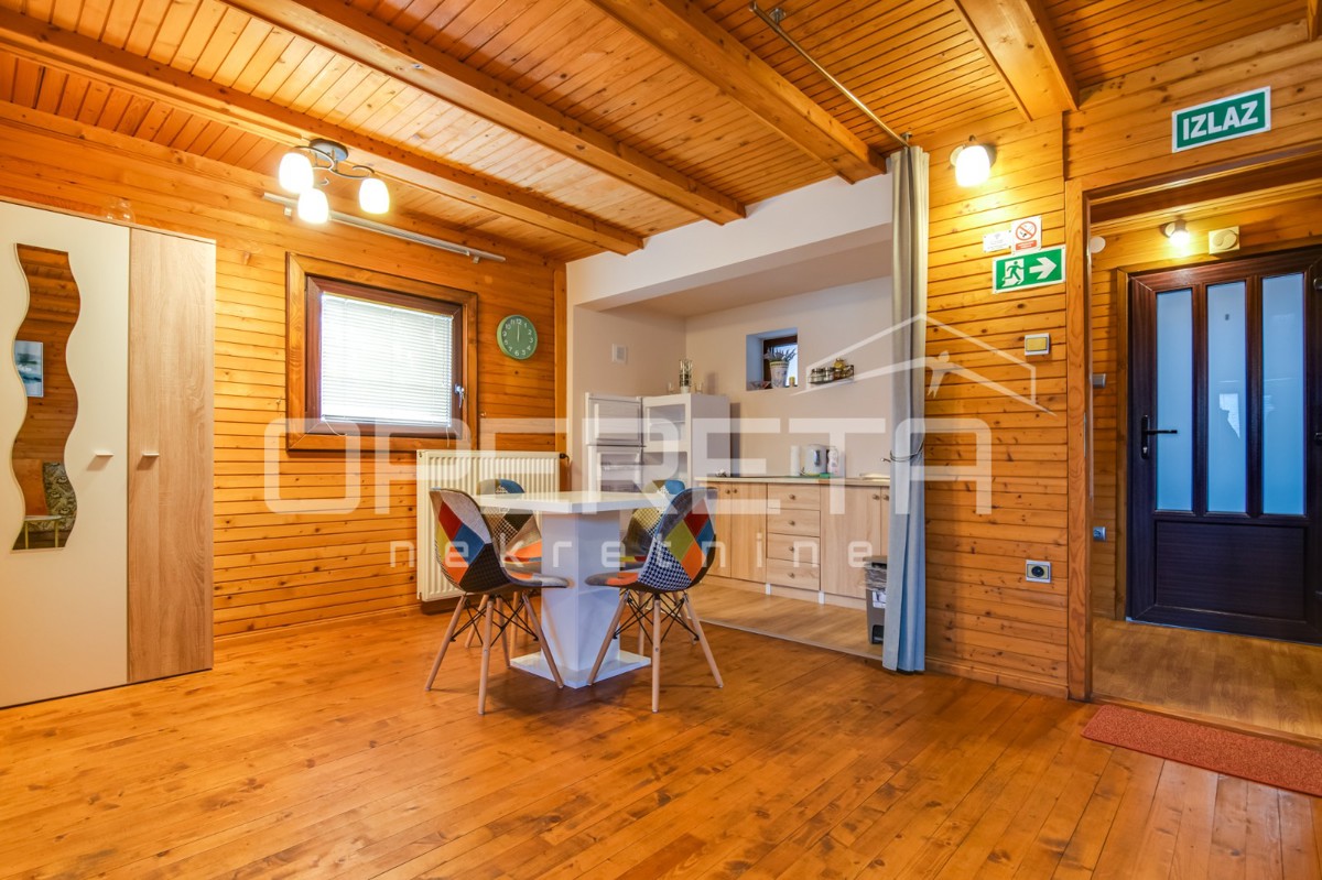 Vendita, Casa, Zlatar Bistrica, Veliki Komor 14d, Indipendente, 330m2