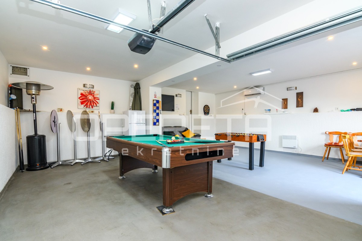 Vendita, Casa, Zlatar Bistrica, Veliki Komor 14d, Indipendente, 330m2