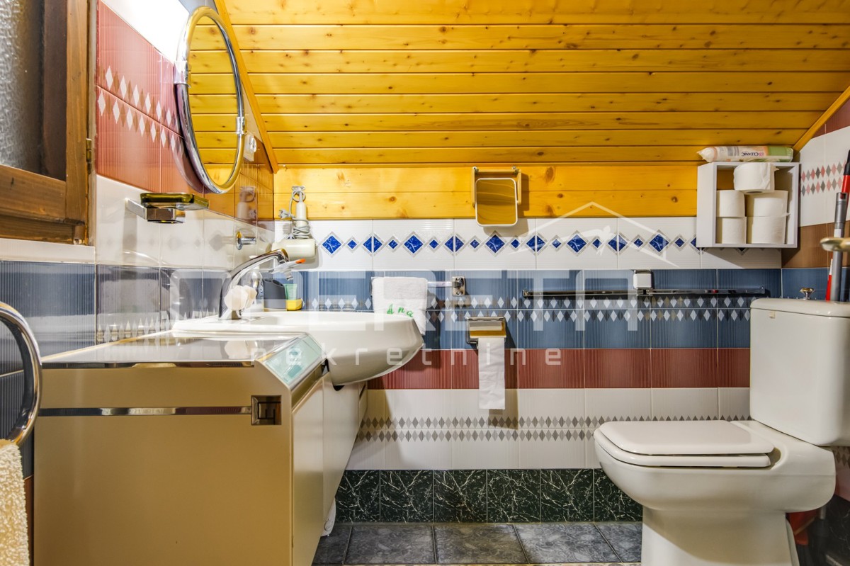 Vendita, Casa, Zlatar Bistrica, Veliki Komor 14d, Indipendente, 330m2