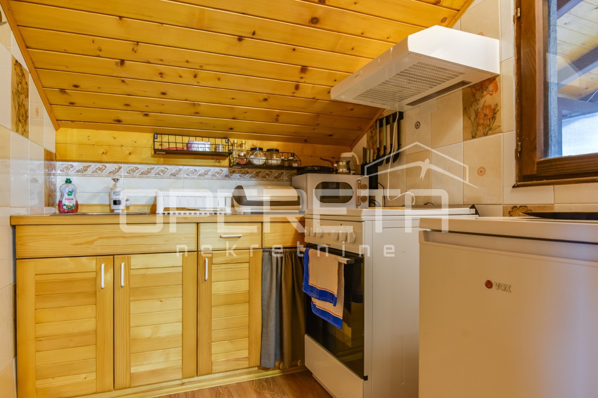 Vendita, Casa, Zlatar Bistrica, Veliki Komor 14d, Indipendente, 330m2