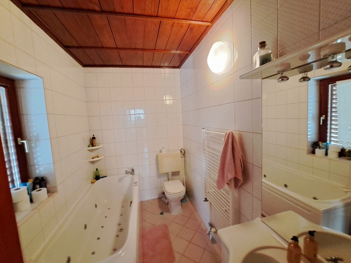 Vendita, Casa, Baići, Vukova Gorica, Indipendente, 190m2