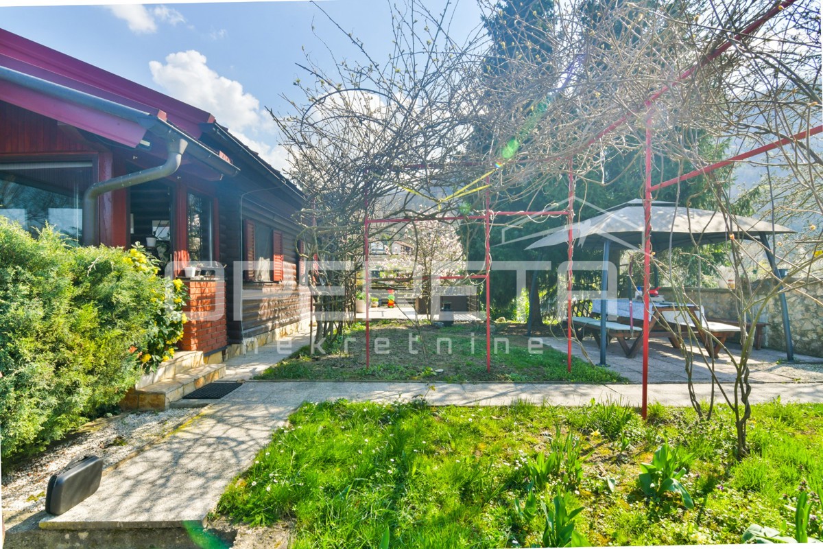 Vendita, Casa, Jablanovec, Augusta Šenoe, Indipendente, 105m2