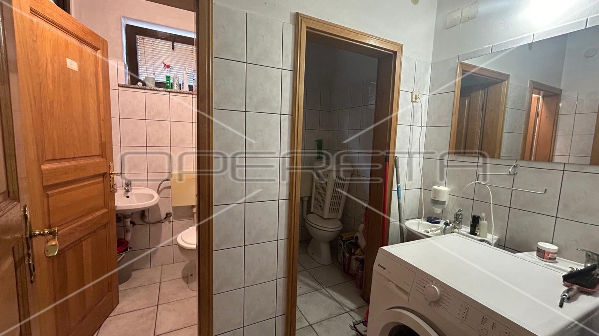 Vendita, Locale su strada, Sesvete, Varaždinska cesta 54, 231m2