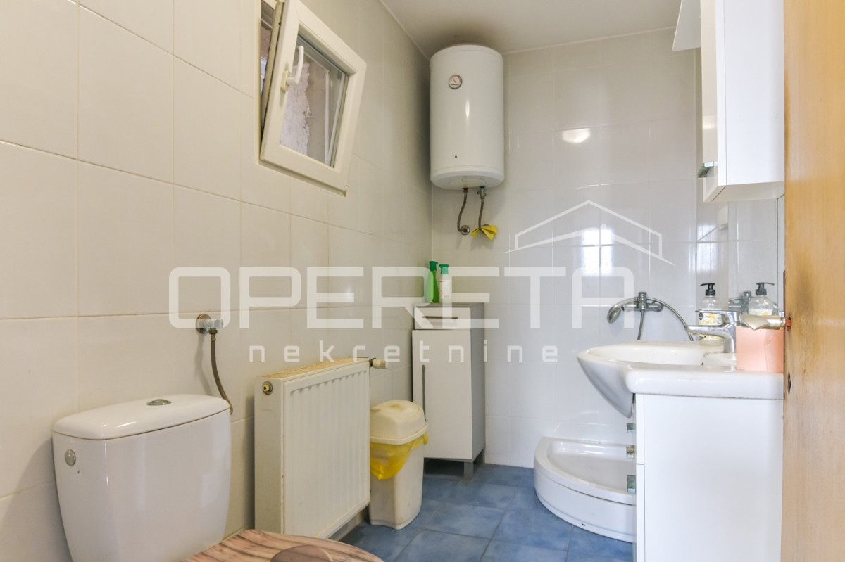 Vendita, Edificio commerciale, Novaki, Industrijska ulica, 867m2