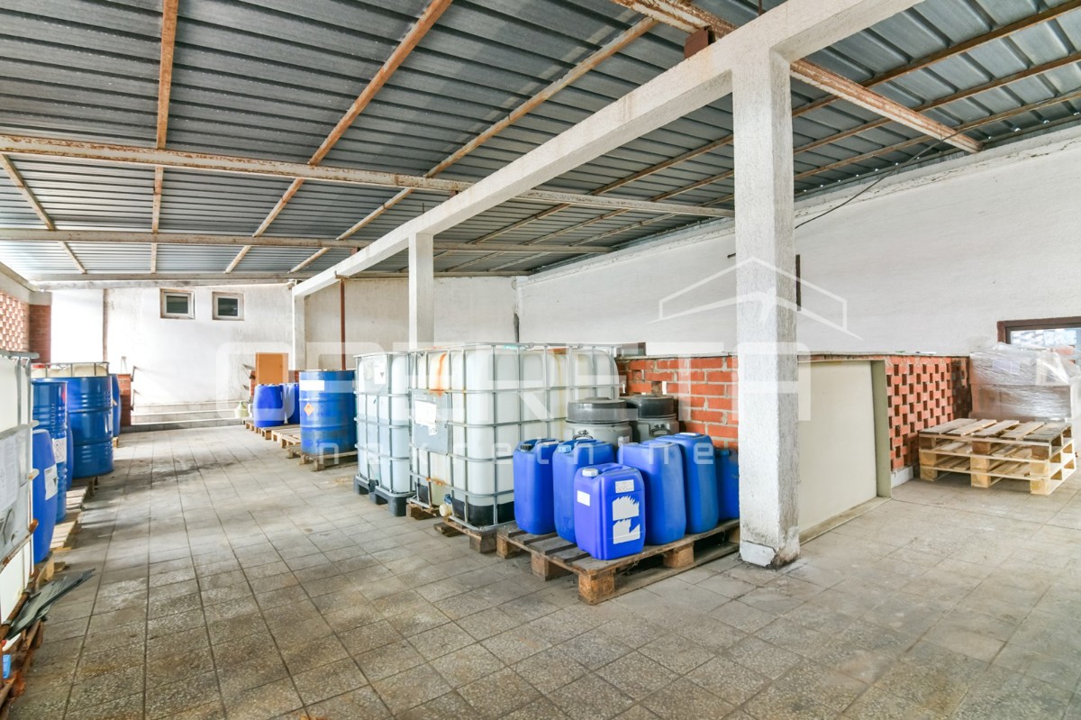 Vendita, Edificio commerciale, Novaki, Industrijska ulica, 867m2