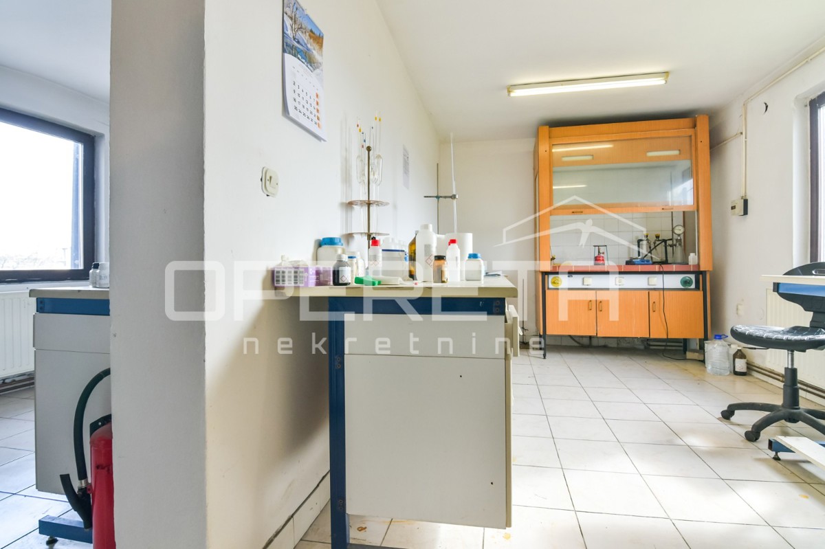 Vendita, Edificio commerciale, Novaki, Industrijska ulica, 867m2