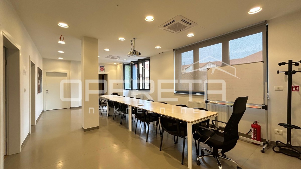 Vendita, Ufficio, Slavonski Brod, Ljudevita Gaja, 229m2