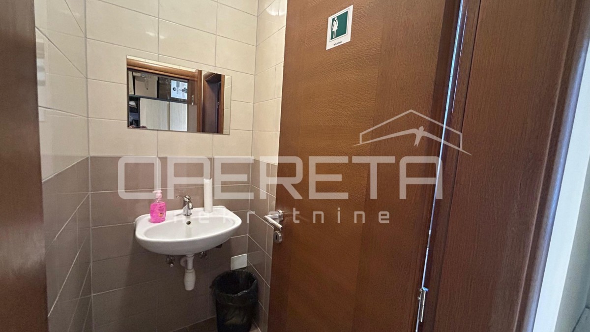 Vendita, Ufficio, Slavonski Brod, Ljudevita Gaja, 229m2