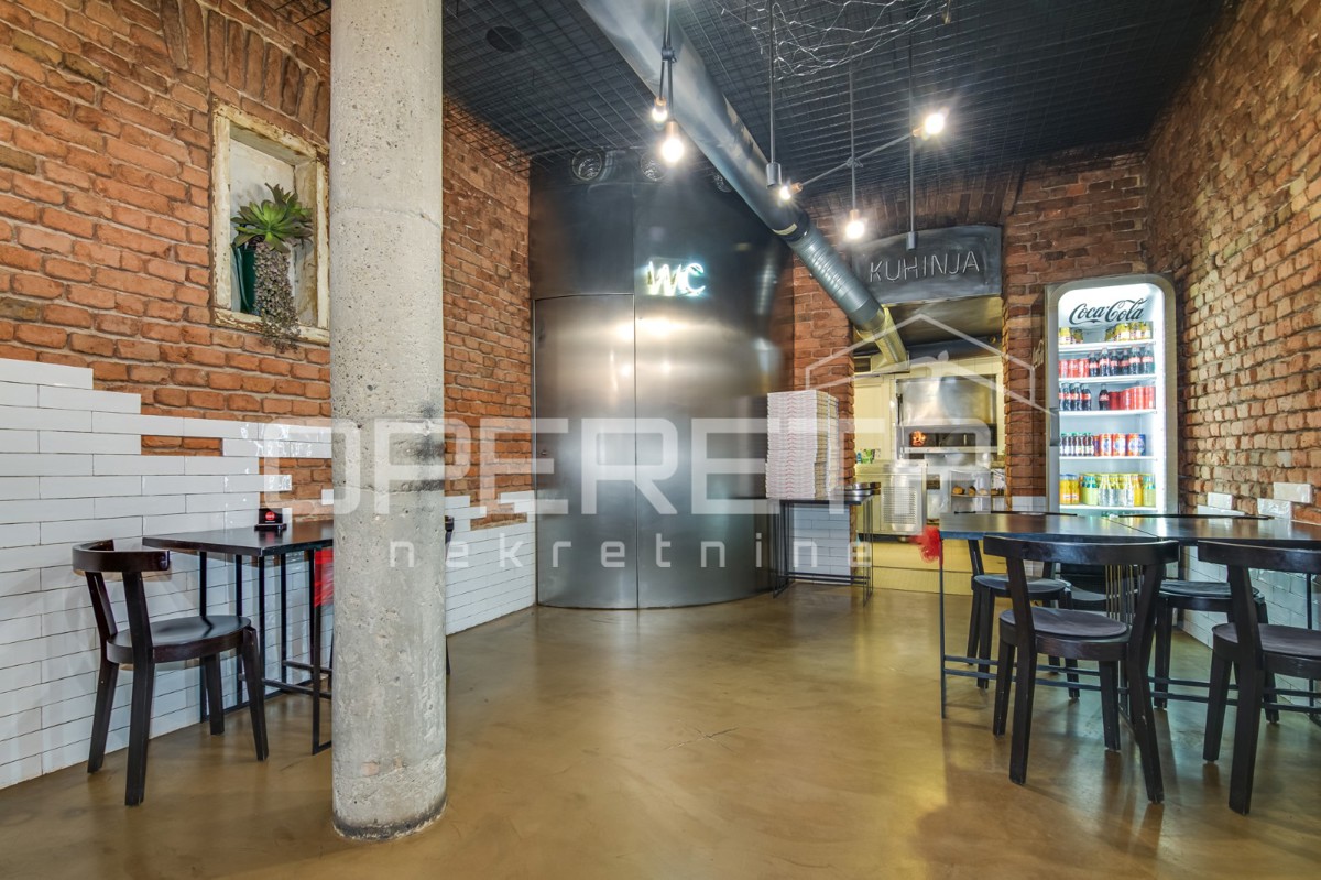 Vendita, Locale su strada, Centar, Maksimirska Cesta, 70m2