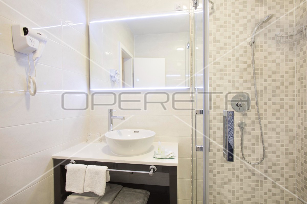 Vendita, Hotel, Pag, Vukovarska, 1200m2