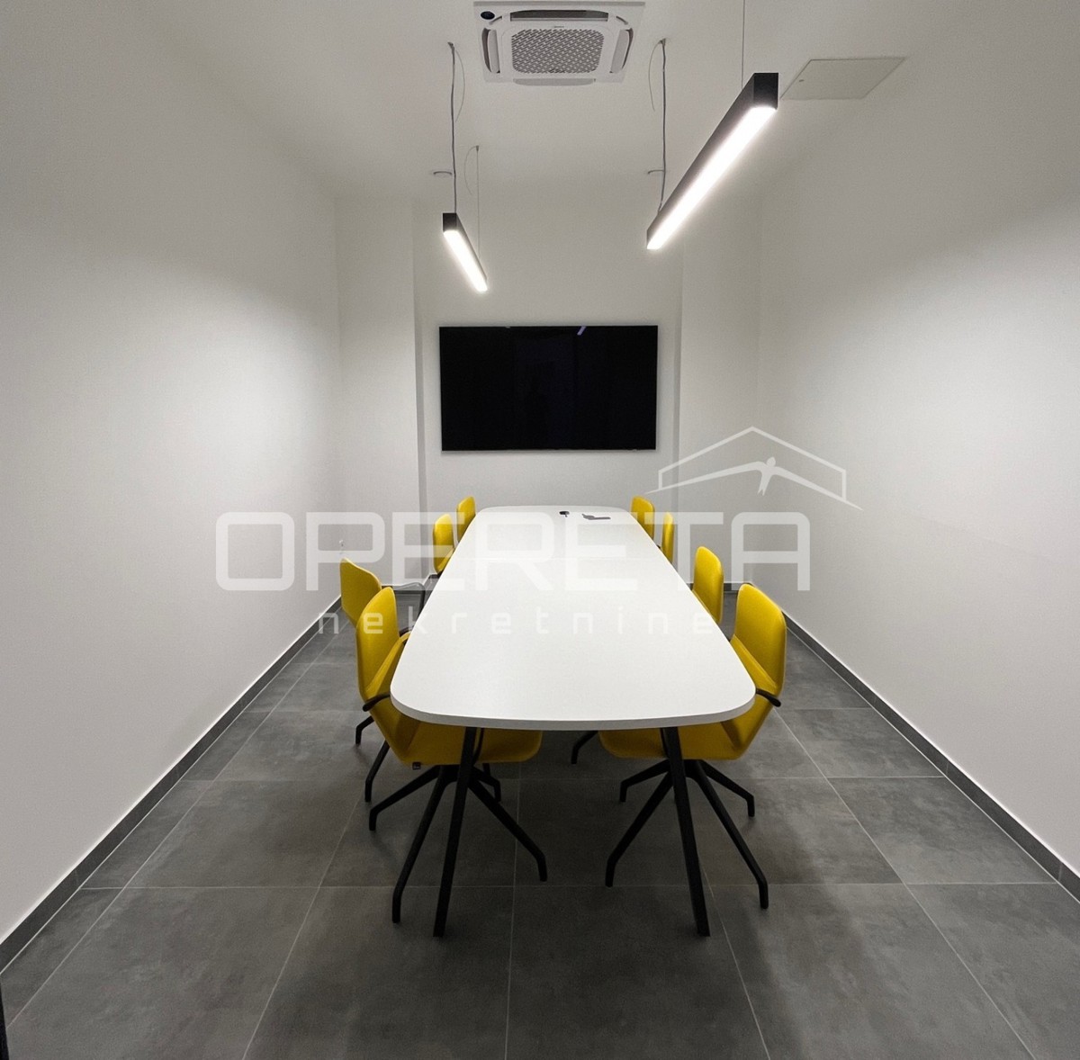 Vendita, Ufficio, Zabok, Ulica Ksavera Šandora Gjalskog , 215m2