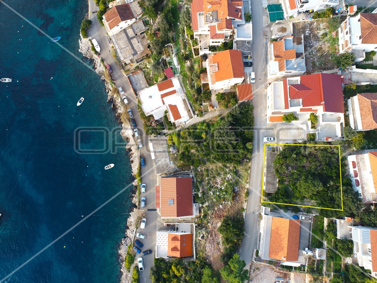 Terreno attraente di 437 m2 con vista mare – Zavalatica