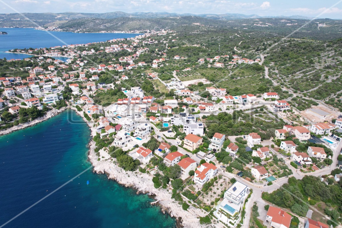 Appartamento con piscina e giardino a Stivašnica, 260,40 m2