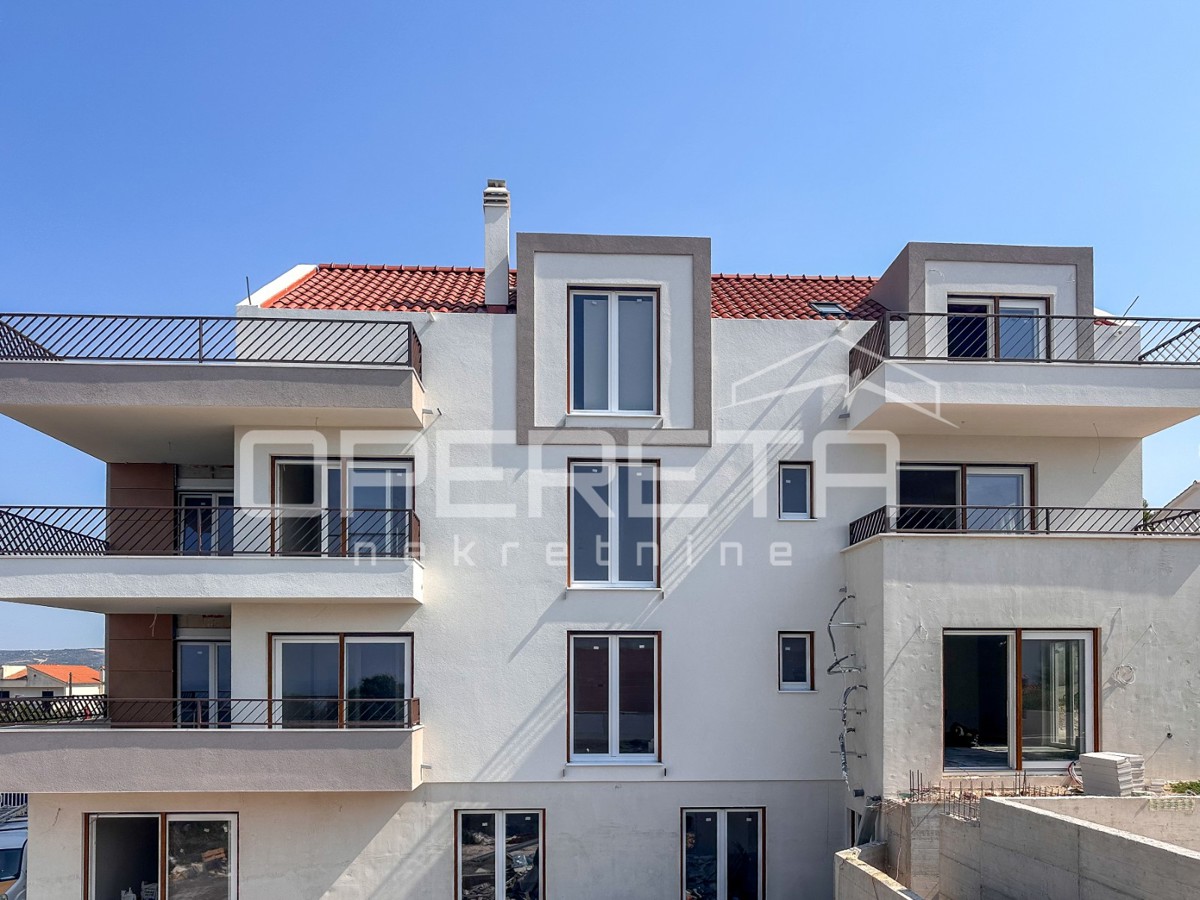 Appartamento con piscina e giardino a Stivašnica, 260,40 m2