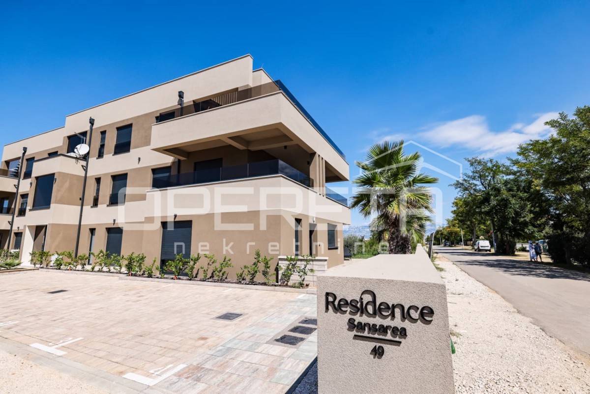 Appartamento trilocale con vista mare, 114 m2, a 300 m dal mare, Sabunike, Privlaka