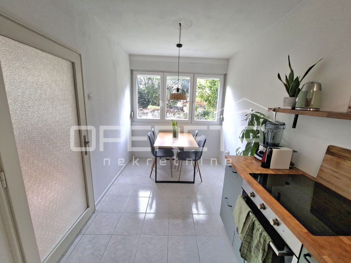 Appartamento 53,6 m2, Dobri