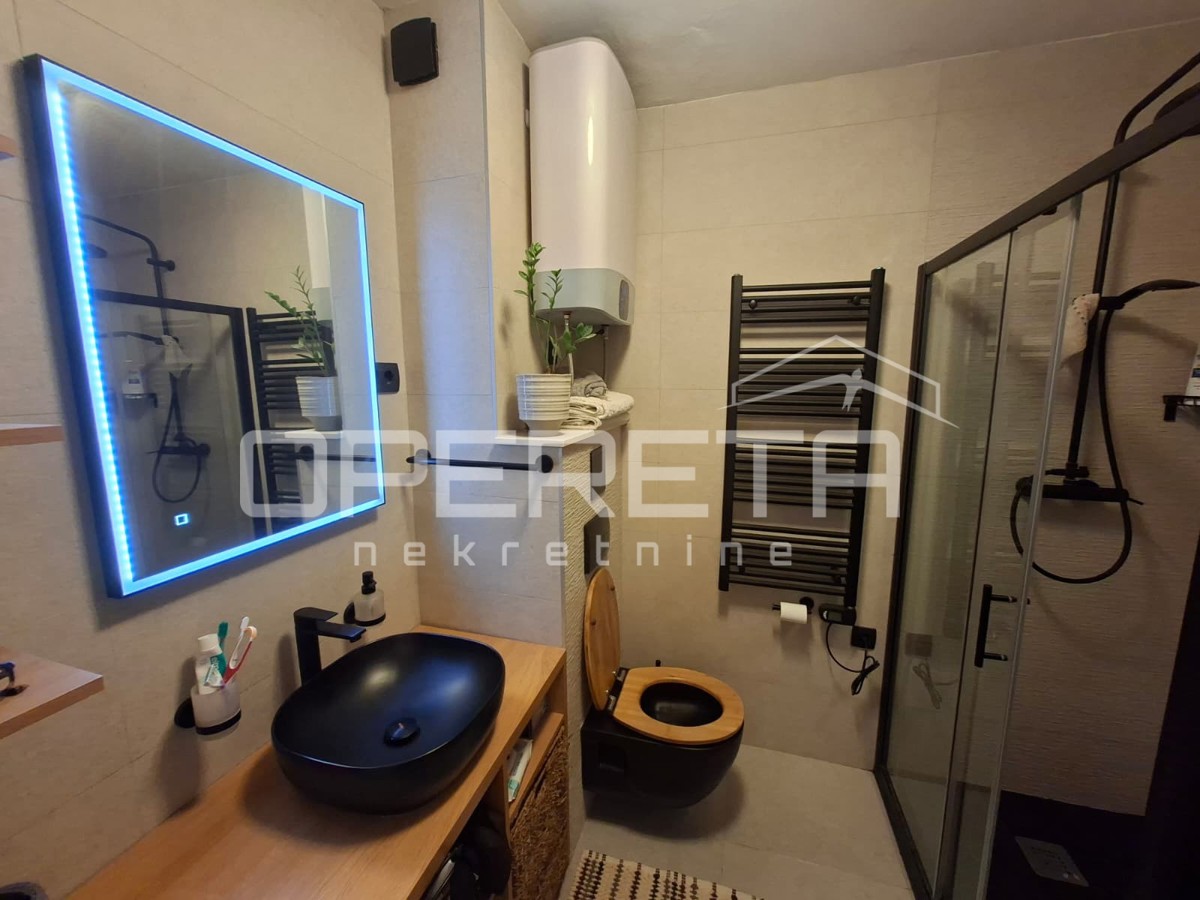 Appartamento 53,6 m2, Dobri