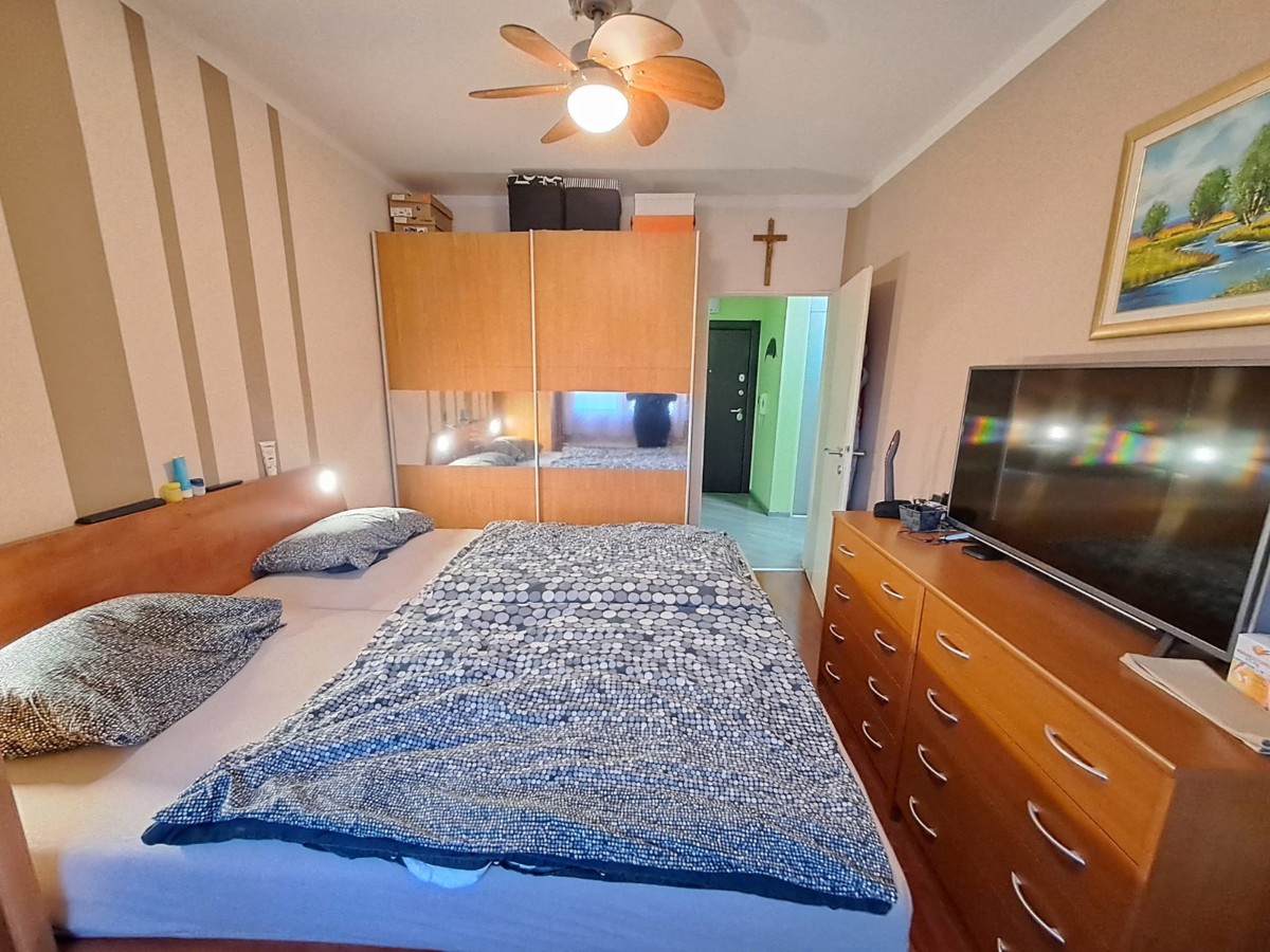 Vendita, Appartamento, Sloboština, Vladimira Varićaka, 2,5l, 56m2