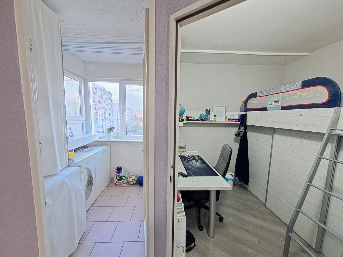 Vendita, Appartamento, Sloboština, Vladimira Varićaka, 2,5l, 56m2