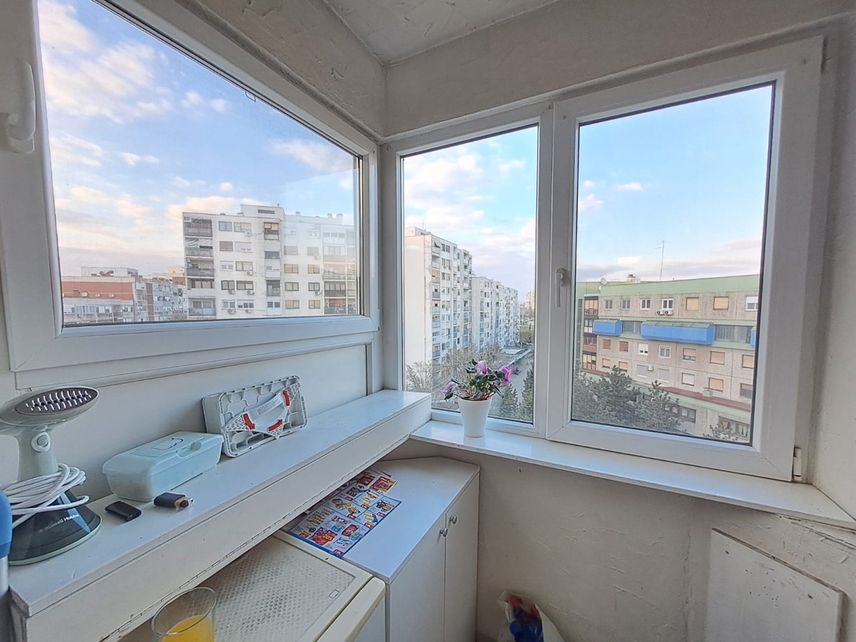 Vendita, Appartamento, Sloboština, Vladimira Varićaka, 2,5l, 56m2