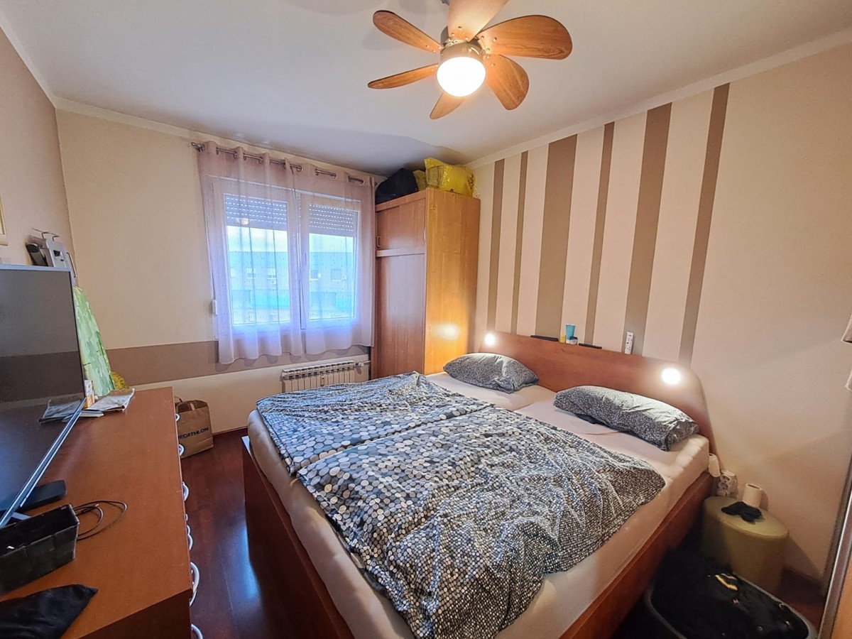 Vendita, Appartamento, Sloboština, Vladimira Varićaka, 2,5l, 56m2