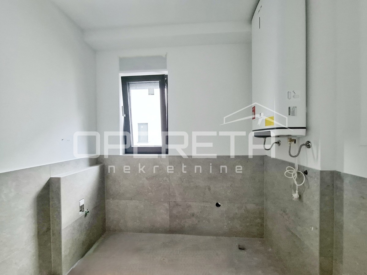 MAKARSKA – appartamento esclusivo con vista panoramica e piscina privata