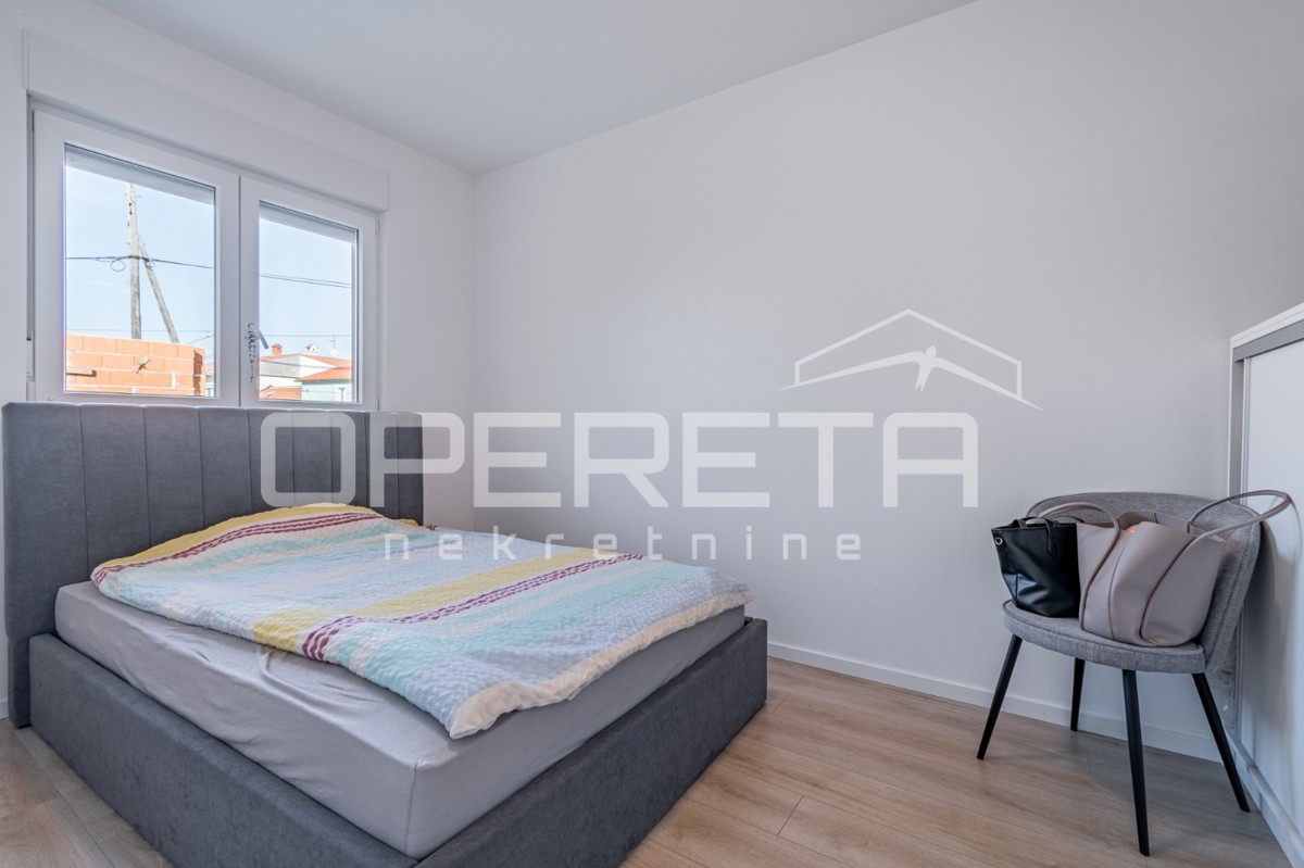 Galižana, piano terra 130 m2 con due appartamenti