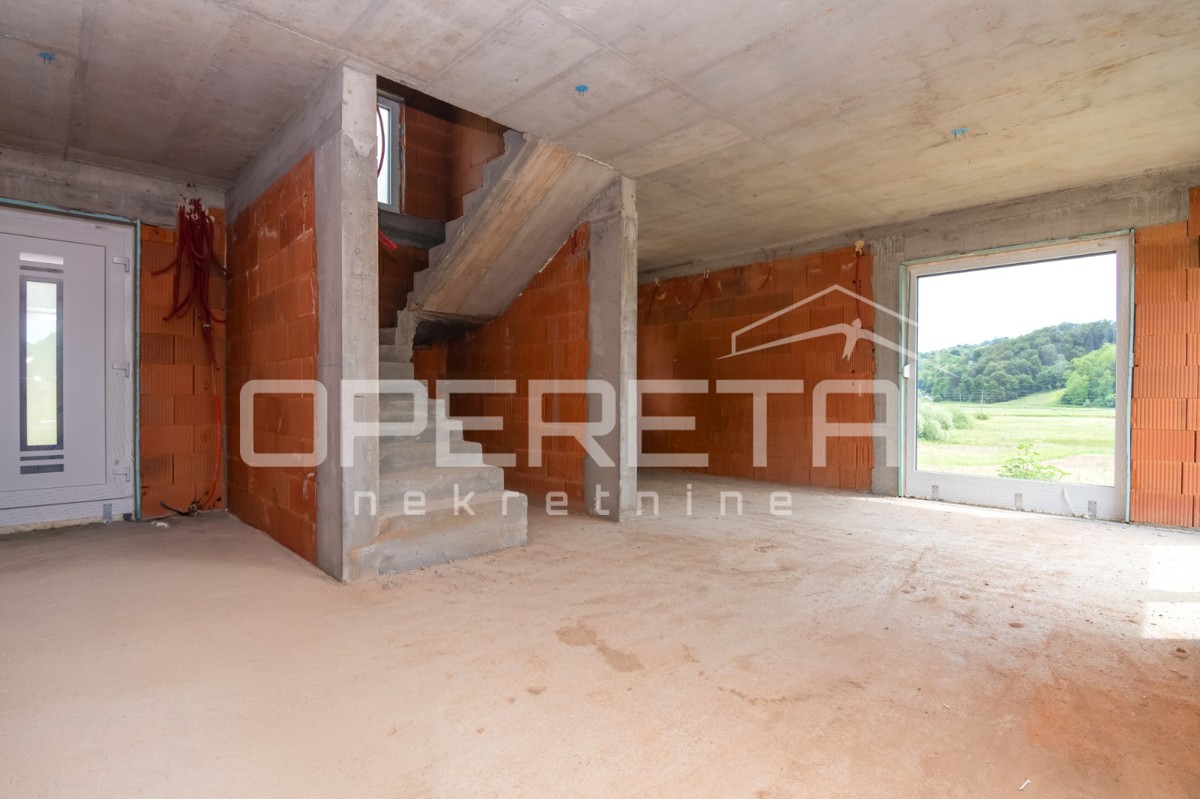 Vendita, Casa, Desinić, Ivanić Desinički , Indipendente, 105m2