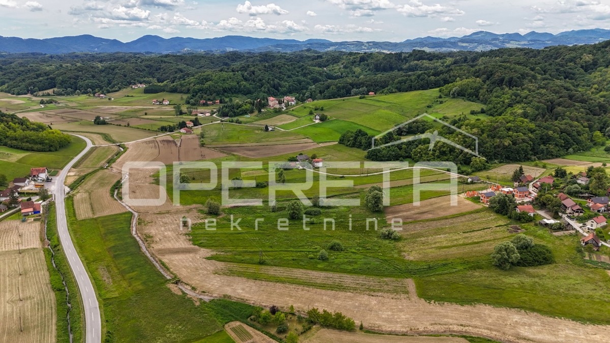 Vendita, Casa, Desinić, Ivanić Desinički , Indipendente, 105m2