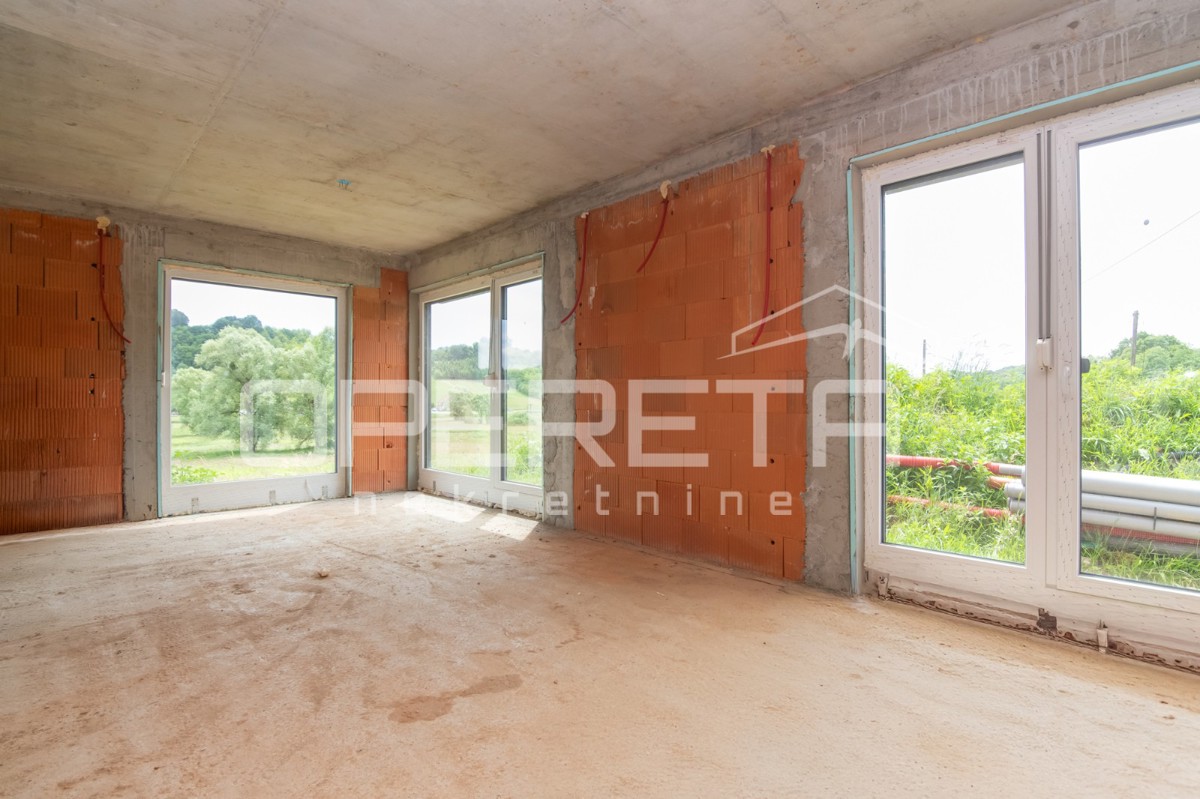 Vendita, Casa, Desinić, Ivanić Desinički , Indipendente, 105m2