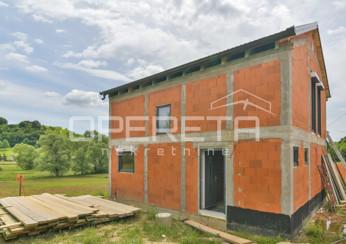 Vendita, Casa, Desinić, Ivanić Desinički , Indipendente, 105m2