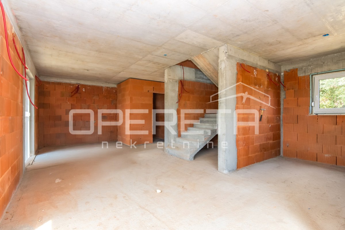 Vendita, Casa, Desinić, Ivanić Desinički , Indipendente, 105m2