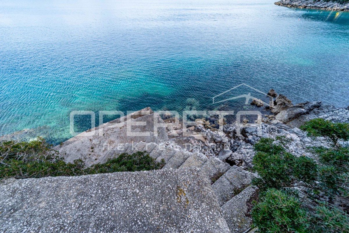 Isola di Mljet – Casa sul mare con terreno per coltivazioni mediterranee