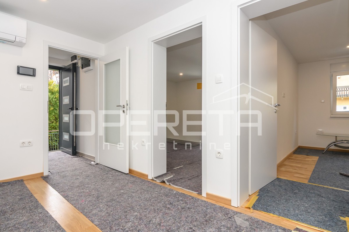 VENDITA, CASA CON 3 APPARTAMENTI E 1 MONOLOCALE, MAKSIMIR, OBOJSKI GAJ.