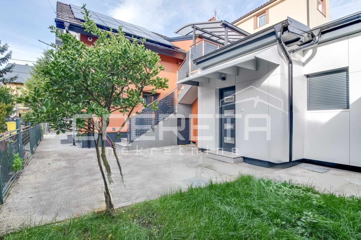 VENDITA, CASA CON 3 APPARTAMENTI E 1 MONOLOCALE, MAKSIMIR, OBOJSKI GAJ.