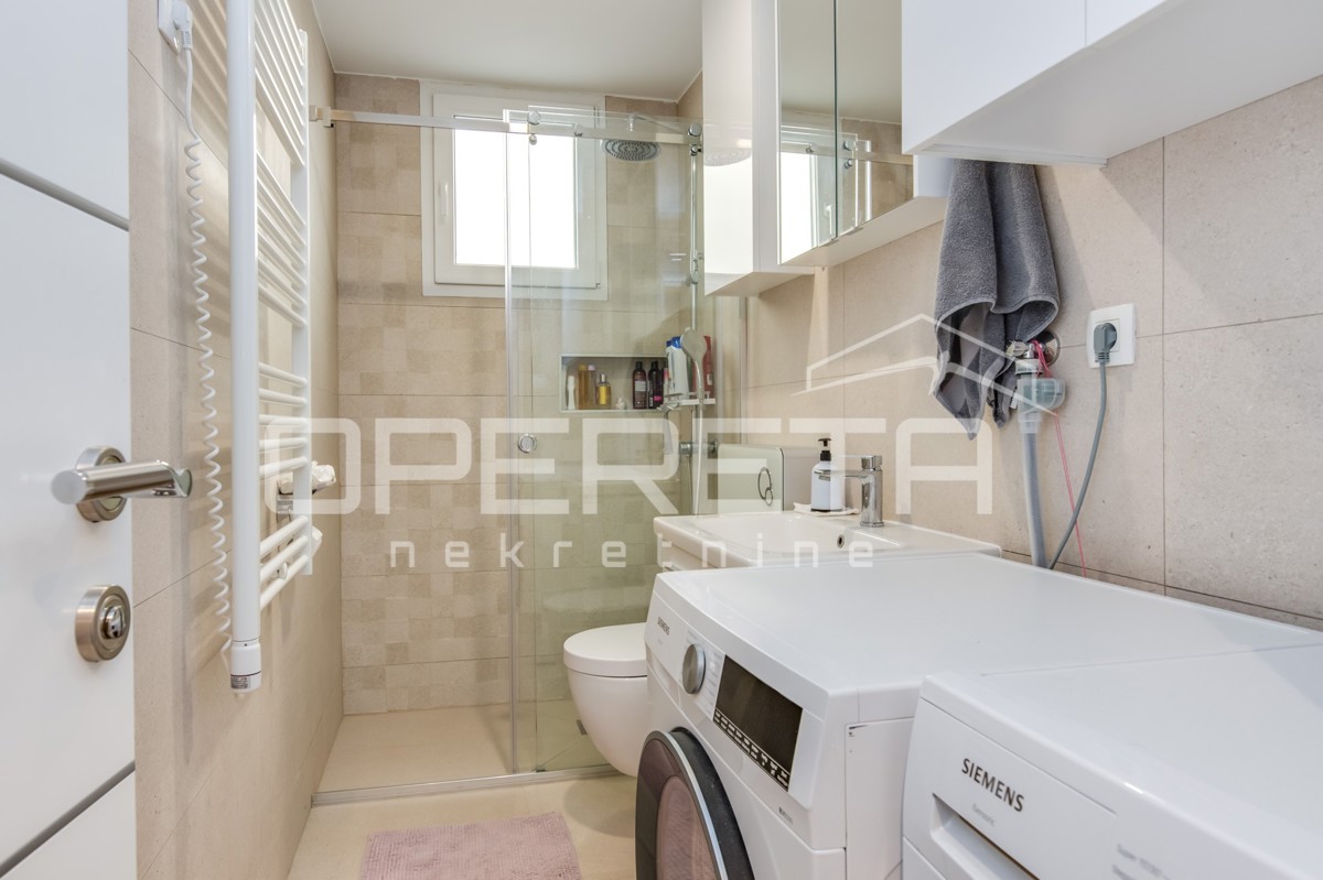 VENDITA, CASA CON 3 APPARTAMENTI E 1 MONOLOCALE, MAKSIMIR, OBOJSKI GAJ.