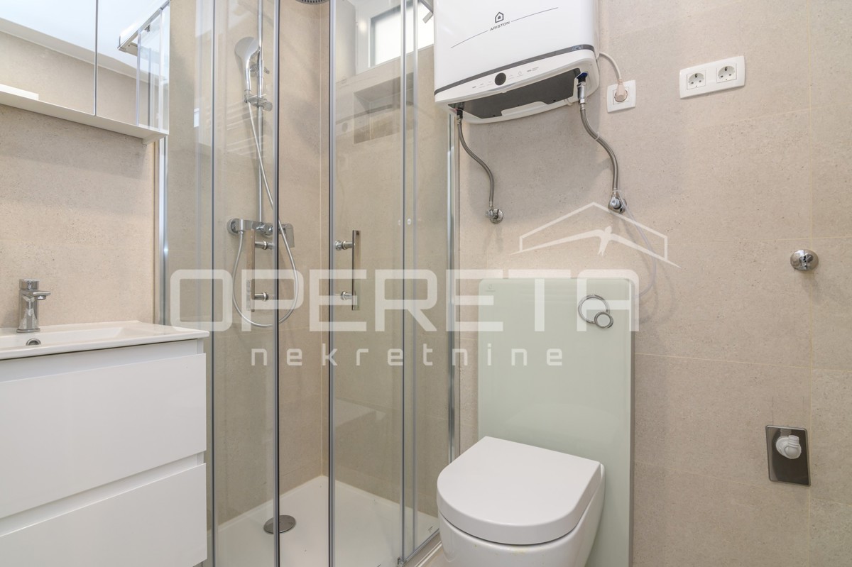 VENDITA, CASA CON 3 APPARTAMENTI E 1 MONOLOCALE, MAKSIMIR, OBOJSKI GAJ.