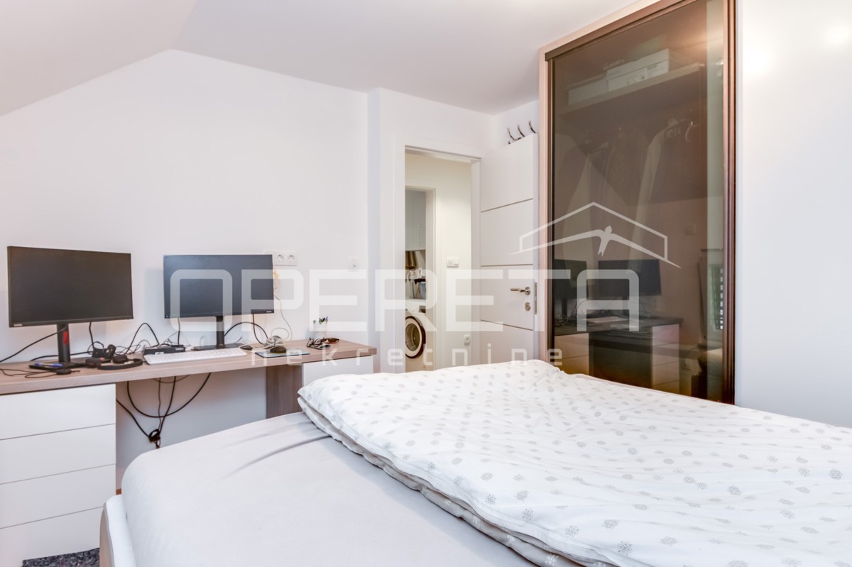 VENDITA, CASA CON 3 APPARTAMENTI E 1 MONOLOCALE, MAKSIMIR, OBOJSKI GAJ.