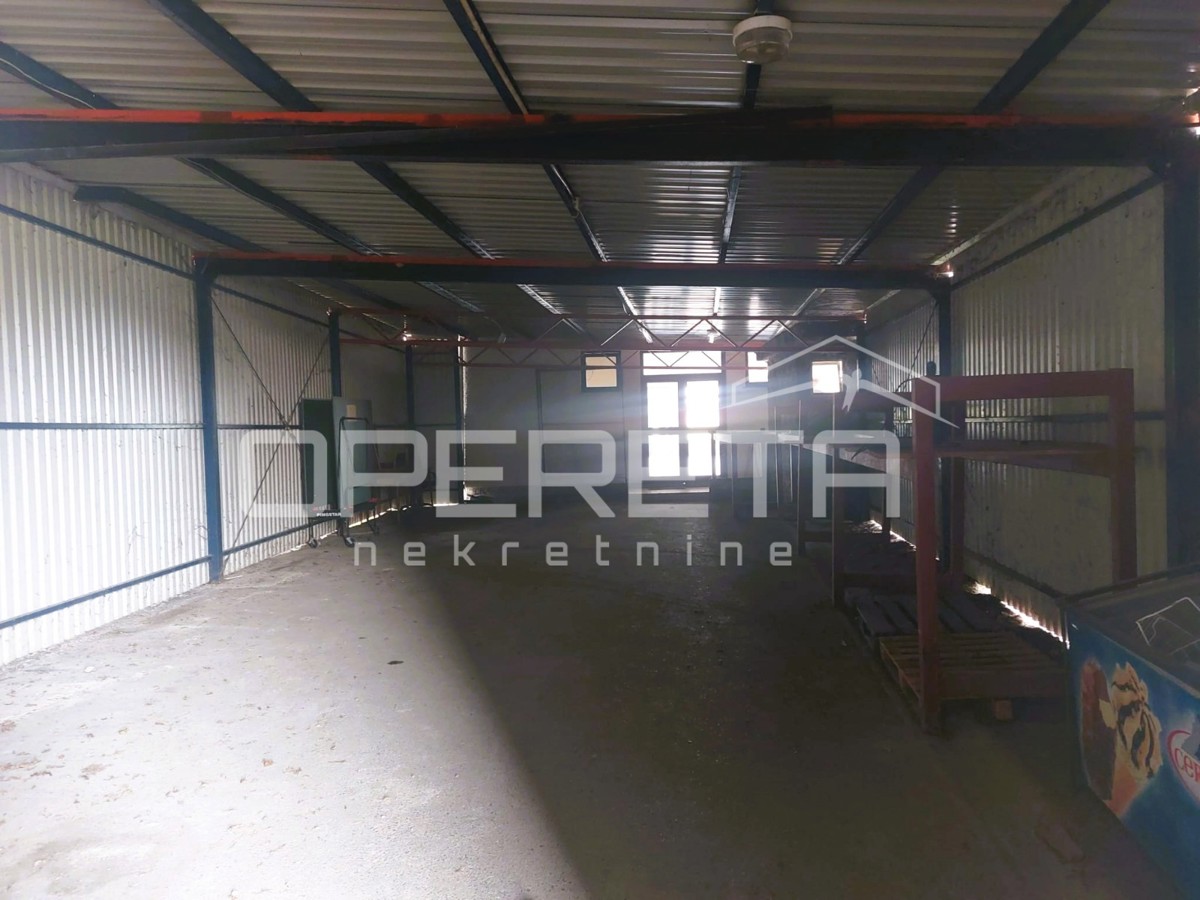 Vendita, Edificio commerciale, Šibice, Zagrebačka cesta, 300m2