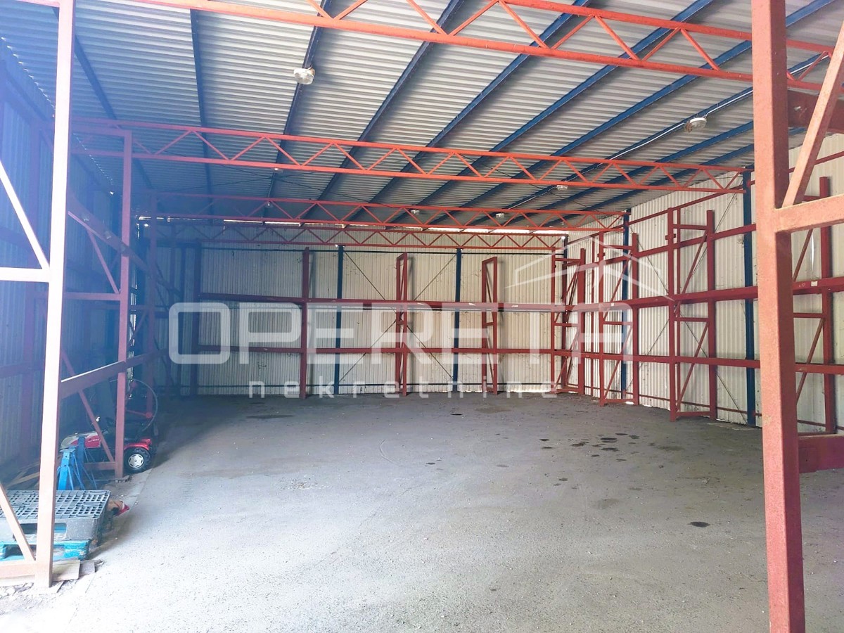 Vendita, Edificio commerciale, Šibice, Zagrebačka cesta, 300m2