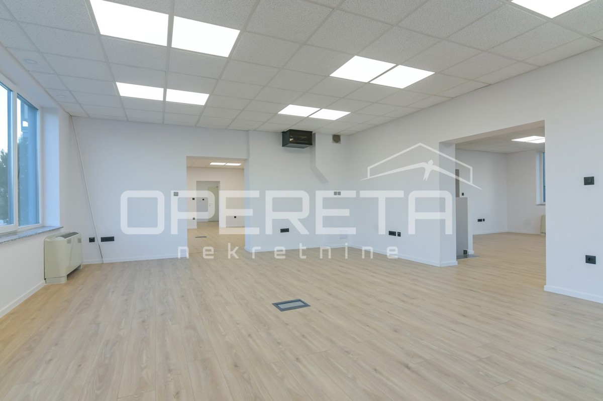 Vendita, Locale su strada, Knežija, Zagrebačka avenija, 341m2