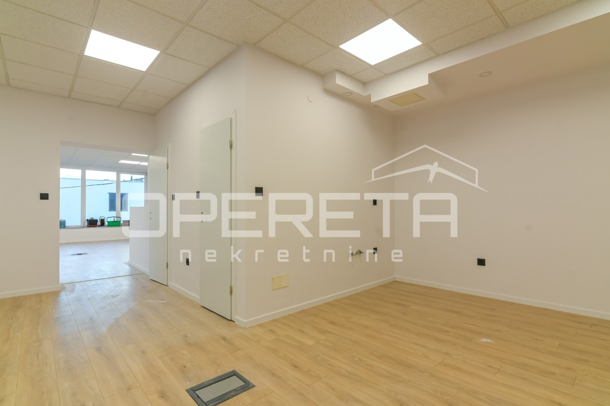 Vendita, Locale su strada, Knežija, Zagrebačka avenija, 341m2