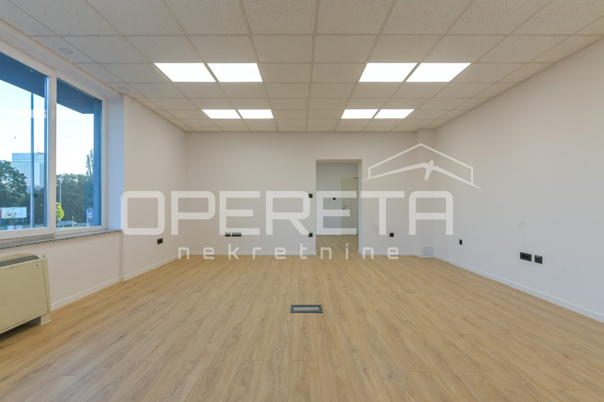 Vendita, Locale su strada, Knežija, Zagrebačka avenija, 341m2