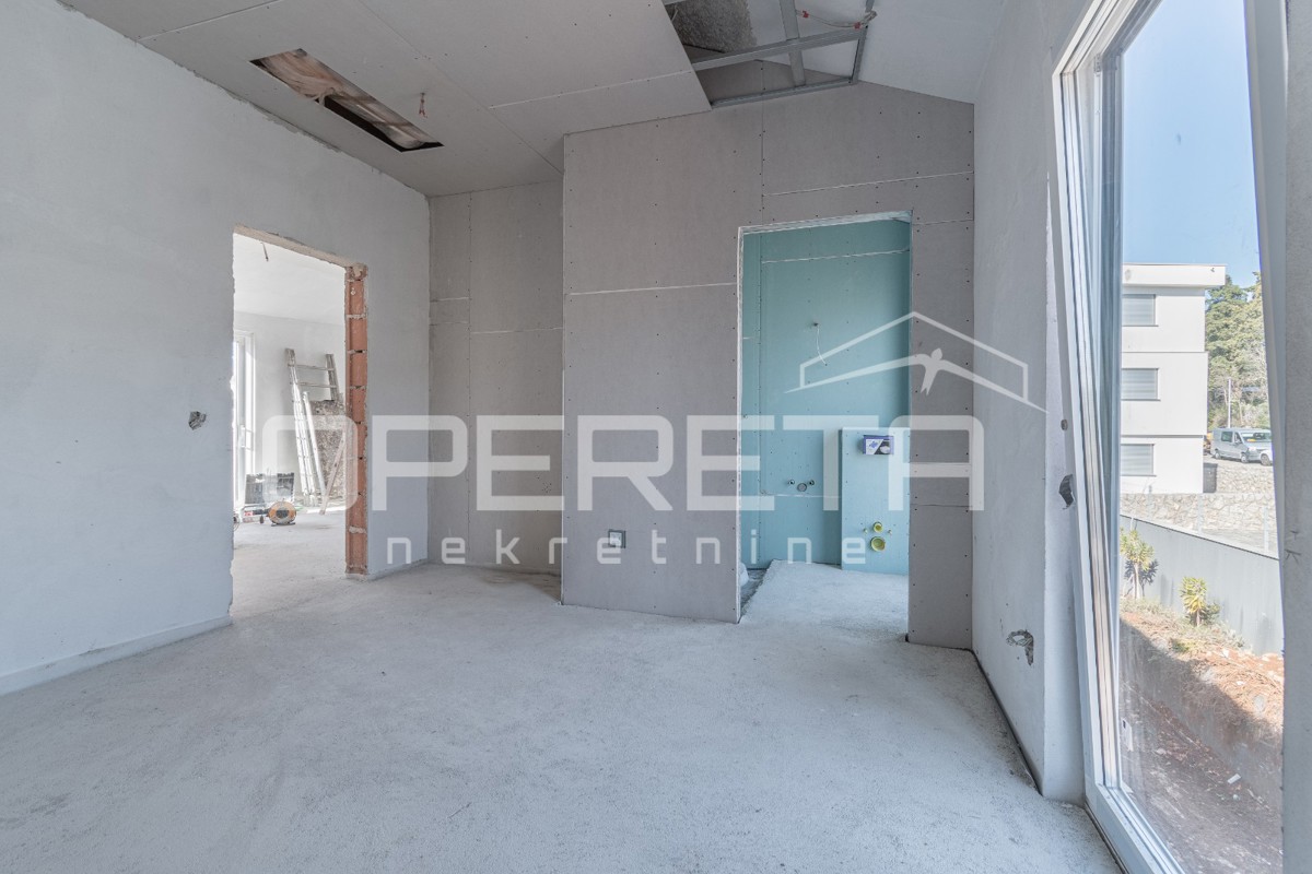 Appartamento in nuova costruzione a 1 min dal mare, Malinska, 128 m2