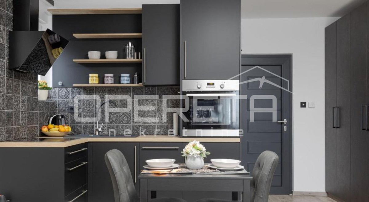 Vendita, Appartamento, Centar, Dolac , 3l, 80m2