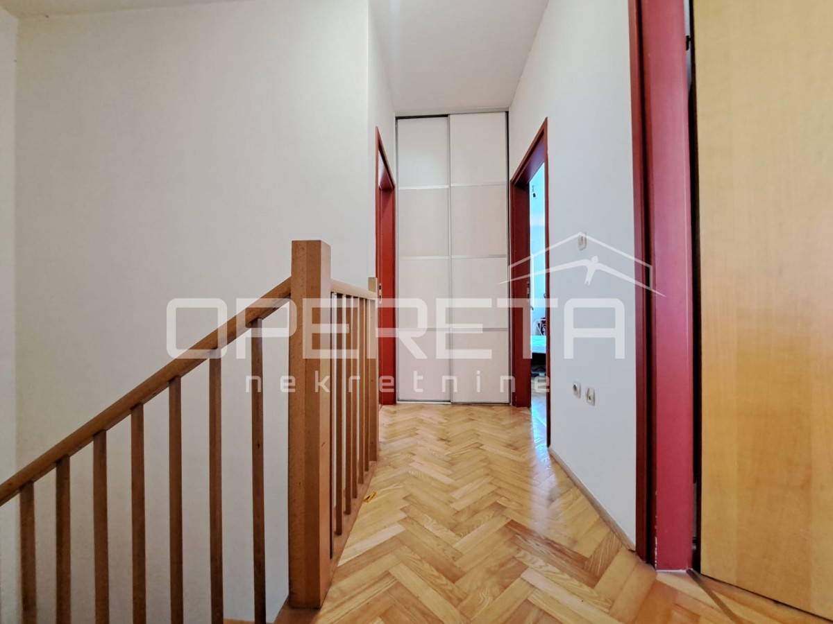 Vendita, Appartamento, Špansko-Oranice, Šetalište 150. brigade HR vojske , 4l, 109m2