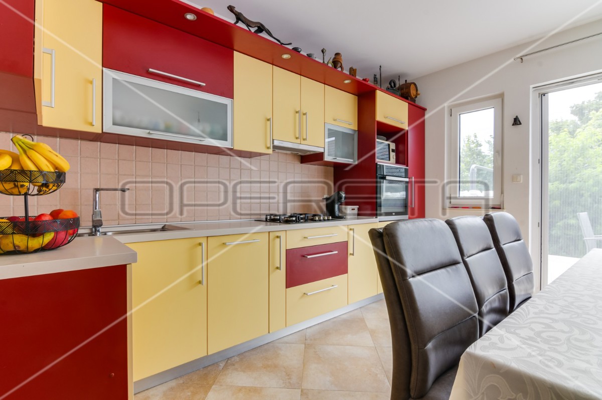 Vendita, Casa, Strmec, Savska, Indipendente, 360m2