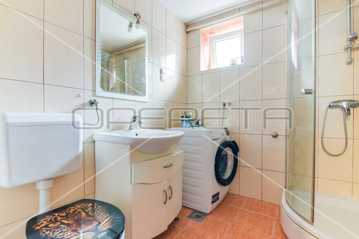 Vendita, Casa, Strmec, Savska, Indipendente, 360m2