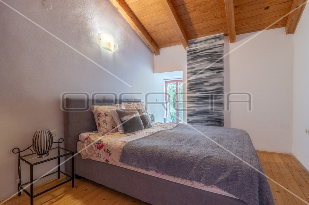 Istria, Marčana, splendida casa rustica per vacanze, posizione tranquilla